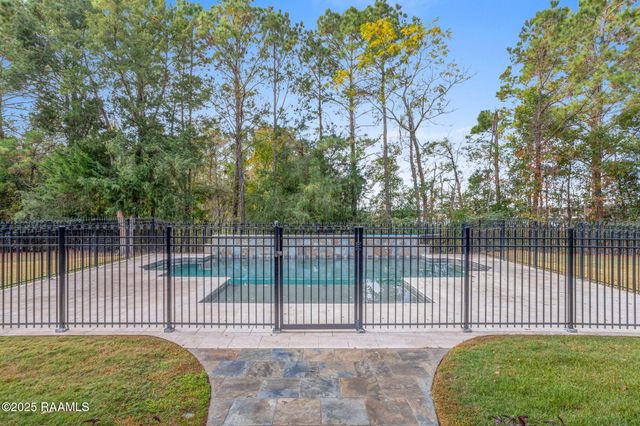 517 Cassidy Drive, Jennings, LA 70546