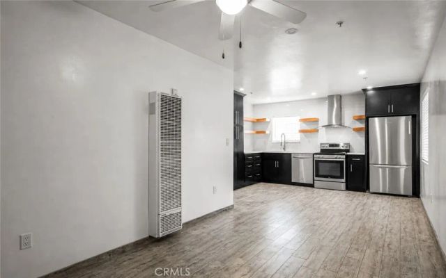 554 W 93rd, Los Angeles, CA 90044