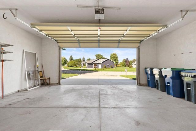 1136 MISTLETOE LANE, Winneconne, WI 54986