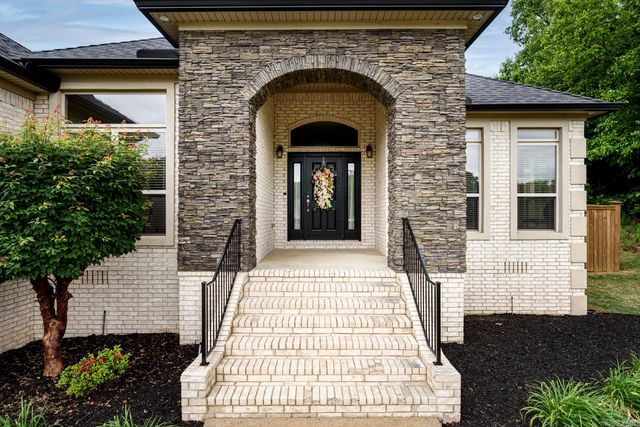 41 Oakbrooke Drive, Sherwood, AR 72120