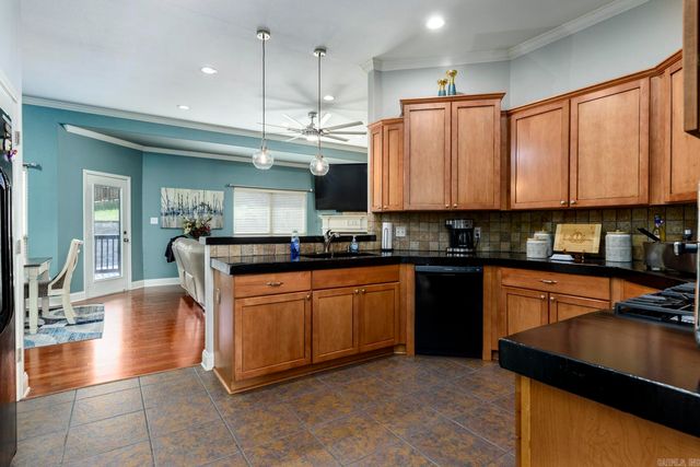 41 Oakbrooke Drive, Sherwood, AR 72120