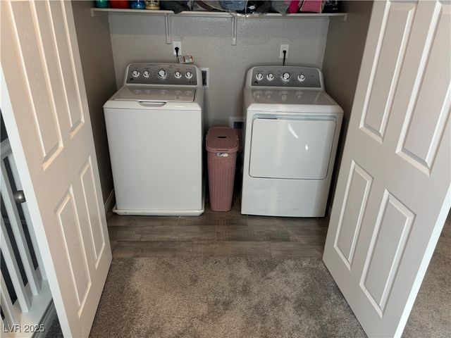 10205 Starlit Canyon Court, Las Vegas, NV 89141