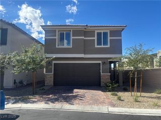 10205 Starlit Canyon Court, Las Vegas, NV 89141
