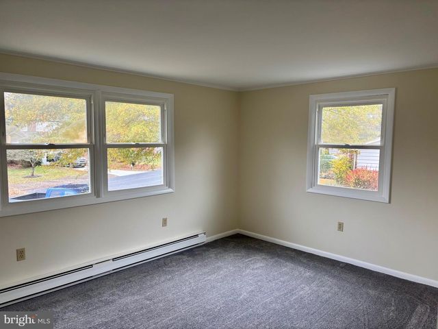 19 HEMLOCK DRIVE, Mechanicsburg, PA 17055