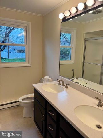 19 HEMLOCK DRIVE, Mechanicsburg, PA 17055