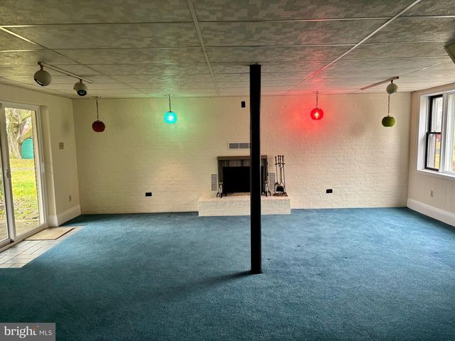 19 HEMLOCK DRIVE, Mechanicsburg, PA 17055