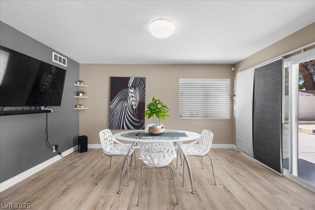 7205 Fenway Avenue, Las Vegas, NV 89147