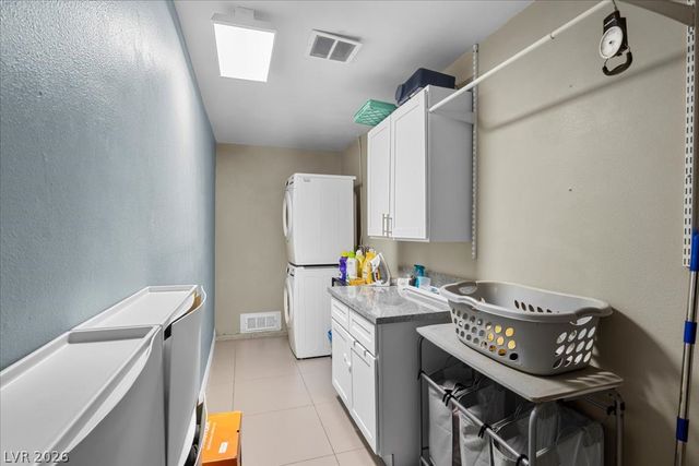 7205 Fenway Avenue, Las Vegas, NV 89147