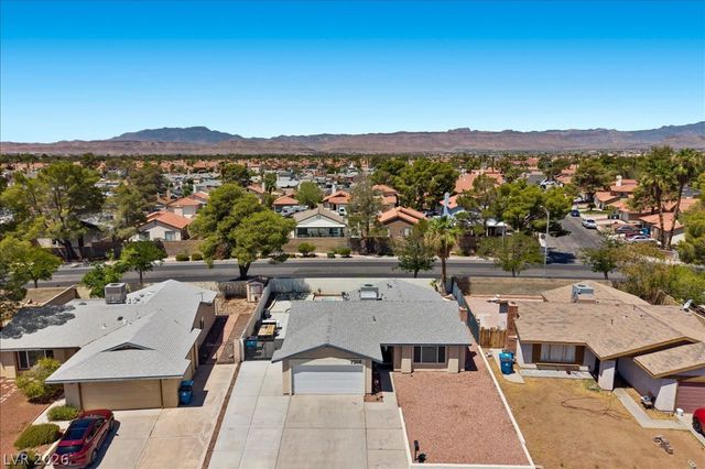 7205 Fenway Avenue, Las Vegas, NV 89147