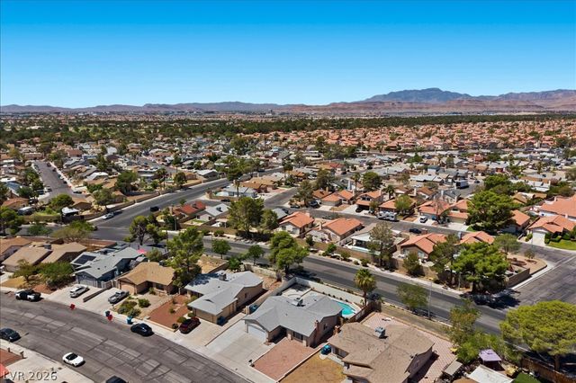 7205 Fenway Avenue, Las Vegas, NV 89147