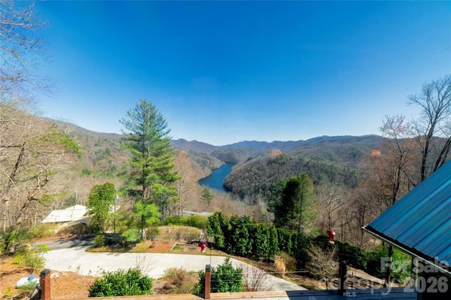 369 Deals Gap Road, Robbinsville, NC 28771