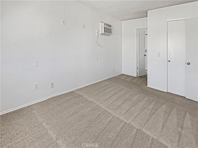 8800 Cedros 209, Panorama City, CA 91402