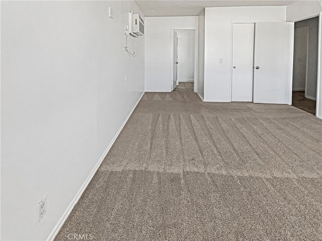 8800 Cedros 209, Panorama City, CA 91402