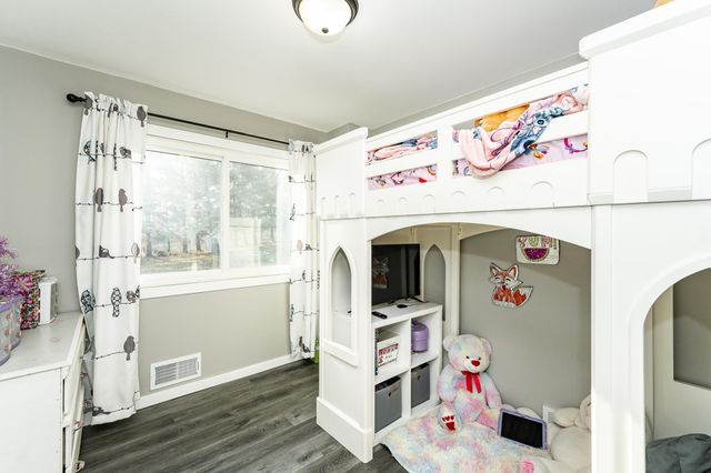 306 4th Avenue NE, Byron, MN 55920