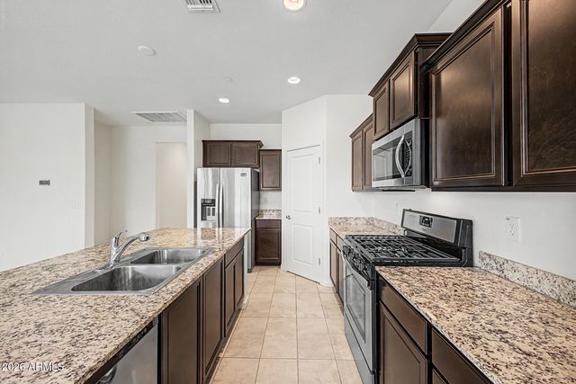 21415 W HOLLY Street, Buckeye, AZ 85396