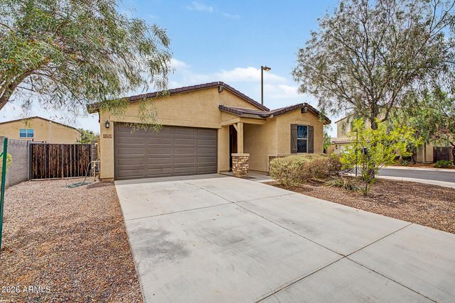 21415 W HOLLY Street, Buckeye, AZ 85396