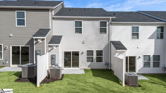 402 Blissful Court, Taylors, SC 29687