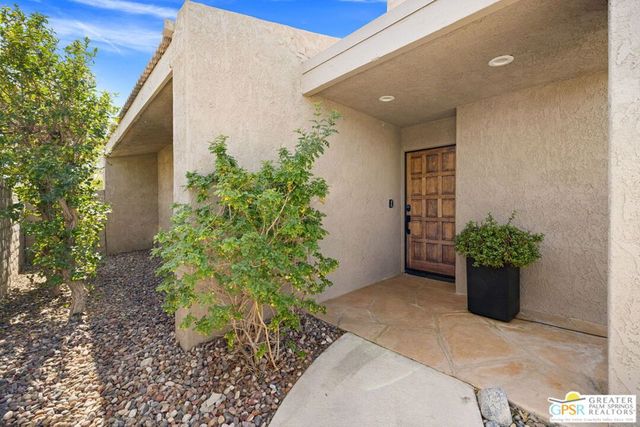 997 N Sundance Circle, Palm Springs, CA 92262