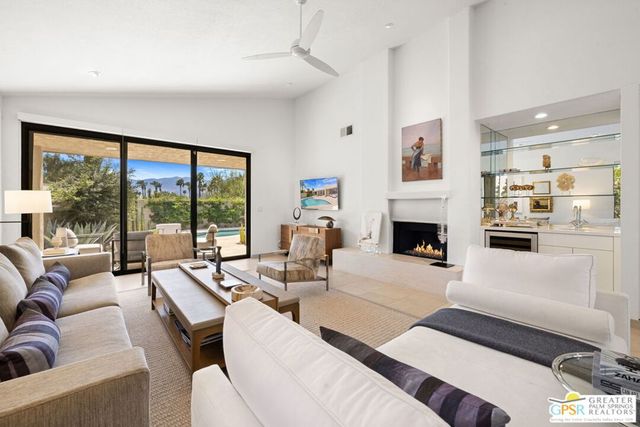 997 N Sundance Circle, Palm Springs, CA 92262