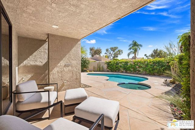 997 N Sundance Circle, Palm Springs, CA 92262