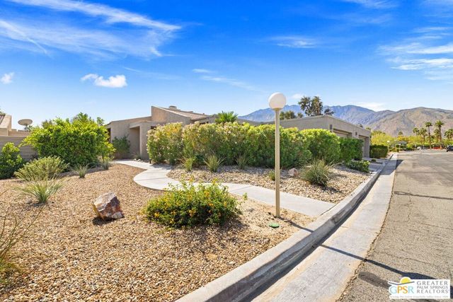 997 N Sundance Circle, Palm Springs, CA 92262