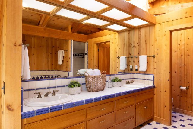 17094 Cachagua Road, Carmel Valley, CA 93924