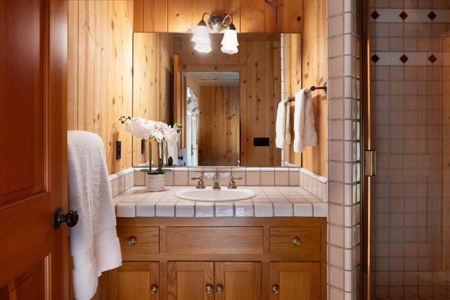 17094 Cachagua Road, Carmel Valley, CA 93924