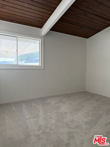 6417 Wystone Avenue, Los Angeles, CA 91335