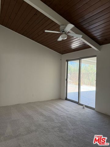 6417 Wystone Avenue, Los Angeles, CA 91335
