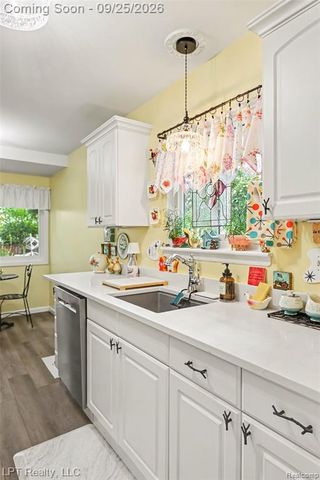 3222 Woodland Avenue, Royal Oak, MI 48073
