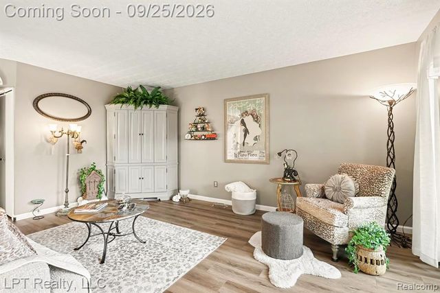 3222 Woodland Avenue, Royal Oak, MI 48073