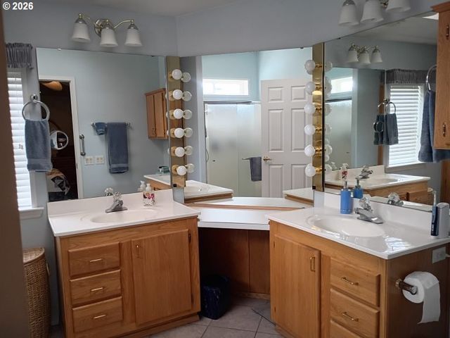 2490 BLUE BOY Ln, Eugene, OR 97404