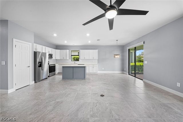 3685 E hampton CIR, Alva, FL 33920