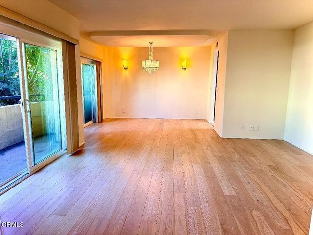 1811 Manning 201, Los Angeles, CA 90025