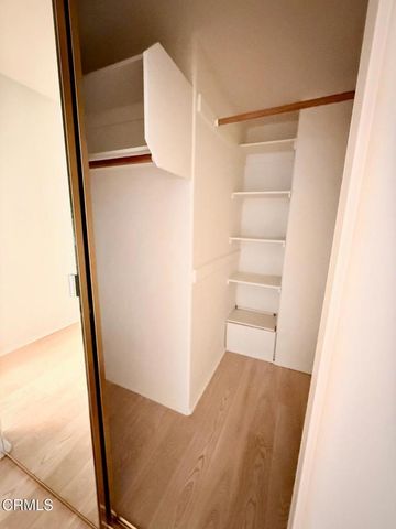 1811 Manning 201, Los Angeles, CA 90025