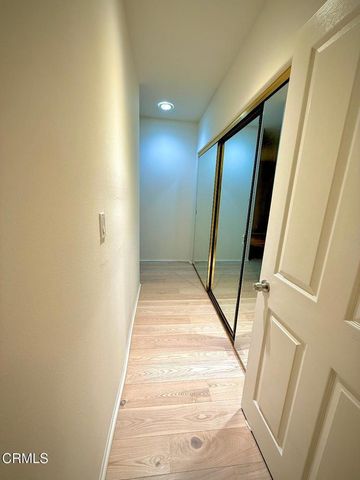 1811 Manning 201, Los Angeles, CA 90025