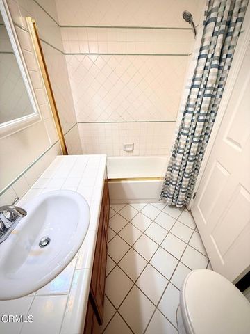 1811 Manning 201, Los Angeles, CA 90025