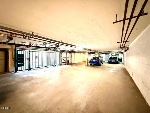 1811 Manning 201, Los Angeles, CA 90025