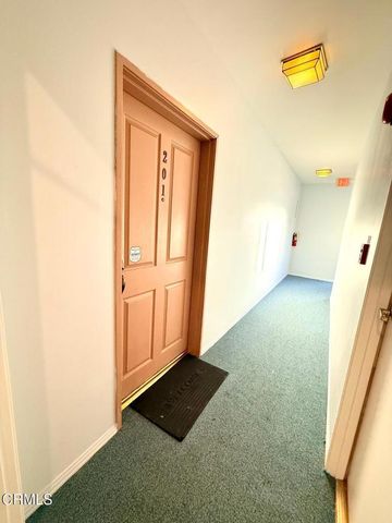 1811 Manning 201, Los Angeles, CA 90025