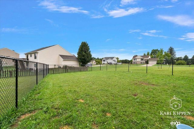 1698 Trent Ridge Court, Cedar Springs, MI 49319