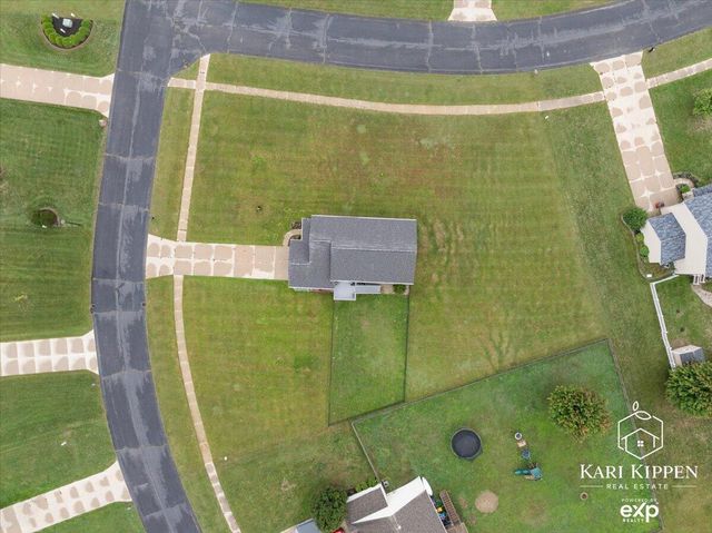 1698 Trent Ridge Court, Cedar Springs, MI 49319