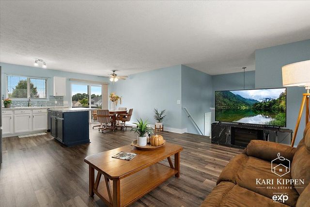 1698 Trent Ridge Court, Cedar Springs, MI 49319
