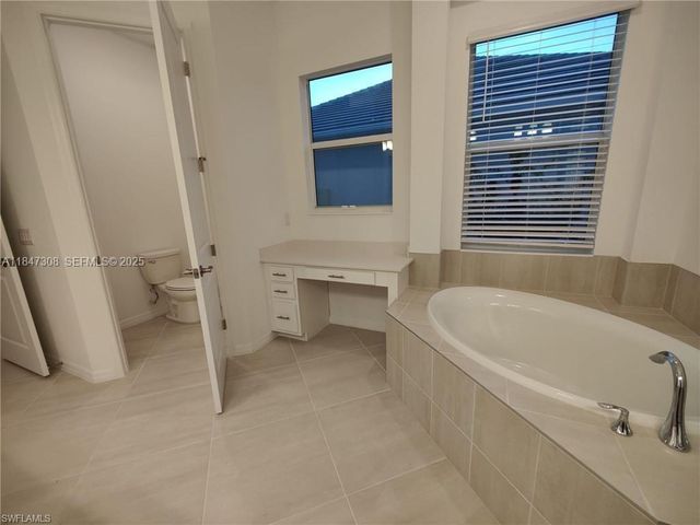 5508 W Whistling Straights CT 508, Ave Maria, FL 34142