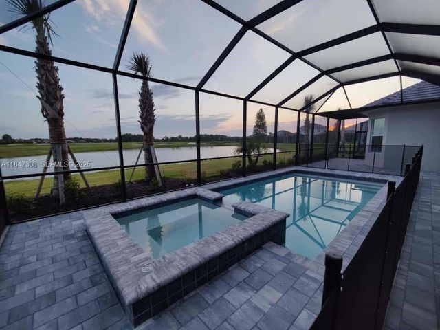 5508 W Whistling Straights CT 508, Ave Maria, FL 34142