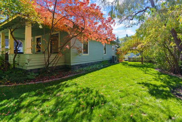 827 NW Delaware Avenue, Bend, OR 97703