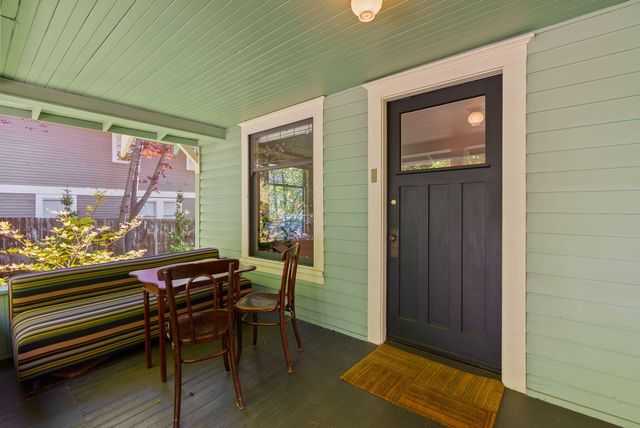 827 NW Delaware Avenue, Bend, OR 97703