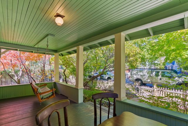 827 NW Delaware Avenue, Bend, OR 97703