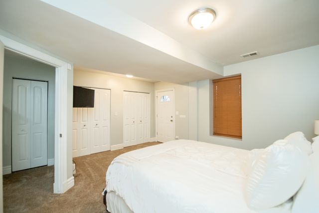 4852 S Prairie Avenue 1B, Chicago, IL 60615