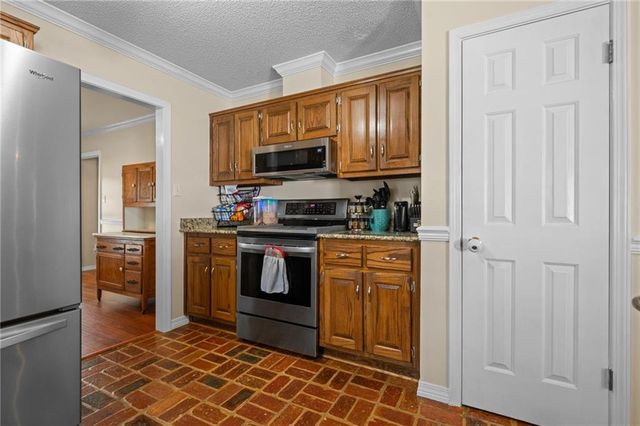 2270 Moss Creek Court, Mobile, AL 36695