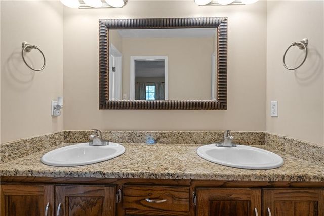 2270 Moss Creek Court, Mobile, AL 36695